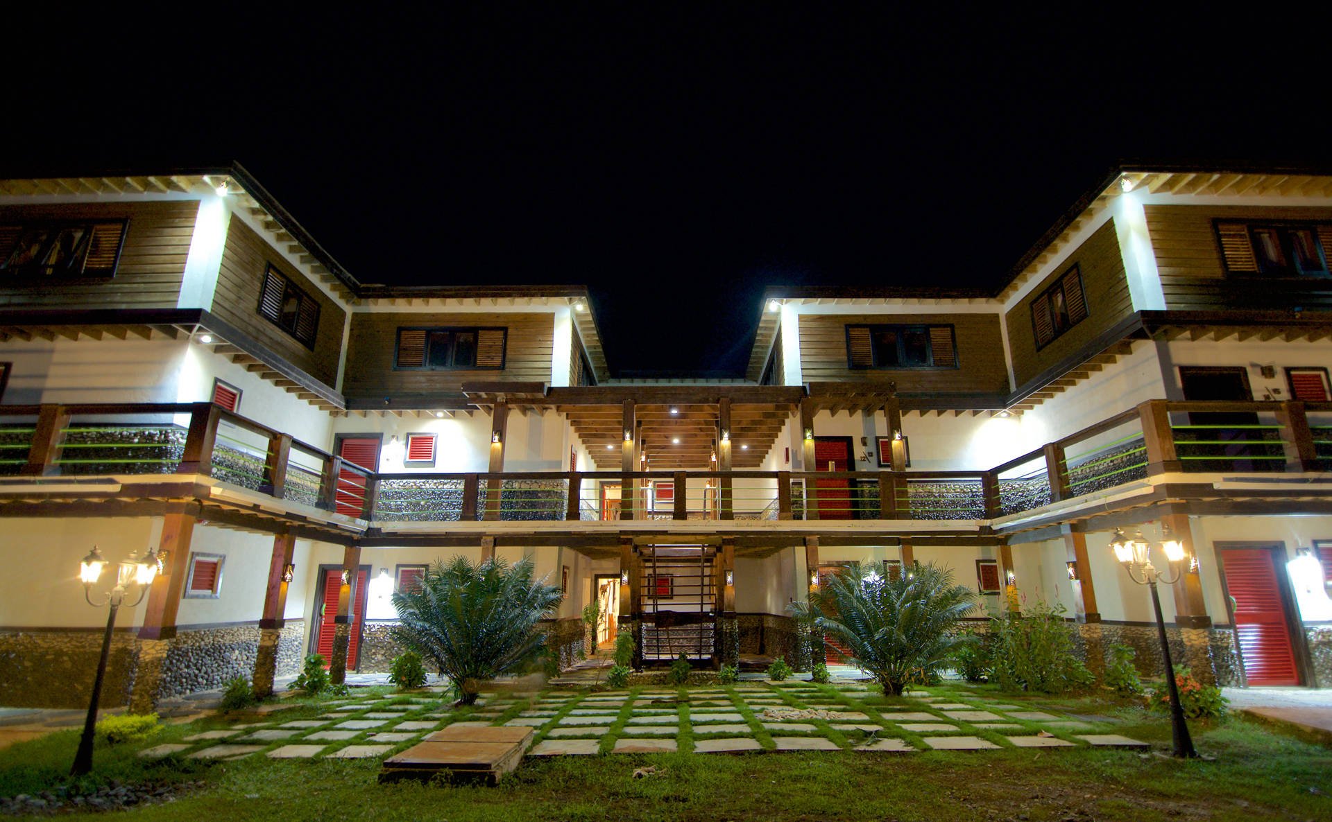 Sea Cliff Hotel & Spa