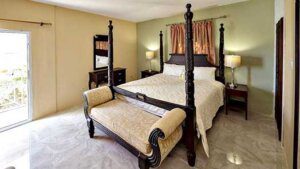 GANJA ROAD TRIP JAMAICA STARLIGHT CHALET