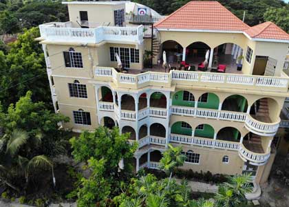 Takuma Boutique Hotel and Villa Suites
