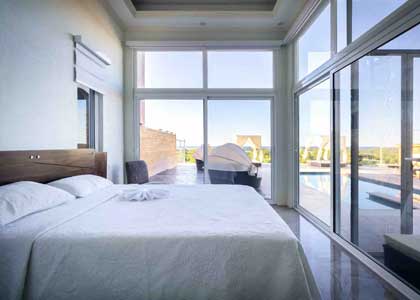 The Luxe Villa